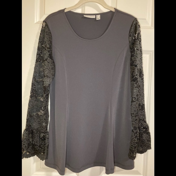 Susan Graver Tops - NWOT Susan Graver charcoal gray top with lace bell sleeves.